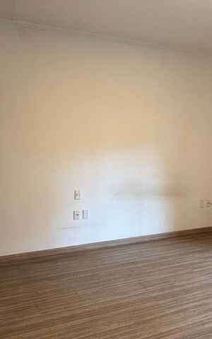 Casa à venda com 130m², 2 quartos e 1 vaga Casa à venda com 130m², 2 quartos e 1 vagaQuarto 1