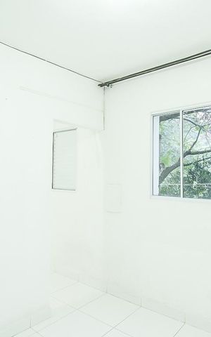 Casa para alugar com 65m², 2 quartos e sem vaga Casa para alugar com 65m², 2 quartos e sem vagaSala