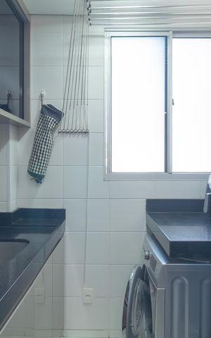 Apartamento à venda com 49m², 2 quartos e 2 vagas Apartamento à venda com 49m², 2 quartos e 2 vagasCozinha e Área de Serviço