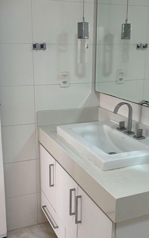 Casa para alugar com 190m², 3 quartos e 2 vagas Casa para alugar com 190m², 3 quartos e 2 vagasBanheiro 2