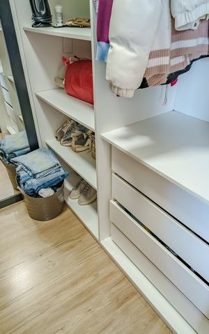 Apartamento para alugar com 108m², 3 quartos e 2 vagas Apartamento para alugar com 108m², 3 quartos e 2 vagasCloset