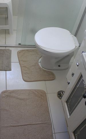 Casa à venda com 140m², 3 quartos e 2 vagasBanheiro social 2