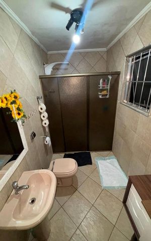 Casa para alugar com 150m², 2 quartos e 1 vaga Casa para alugar com 150m², 2 quartos e 1 vagaBanheiro - Suíte