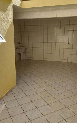 Casa para alugar com 150m², 2 quartos e 1 vaga Casa para alugar com 150m², 2 quartos e 1 vagaÁrea Externa