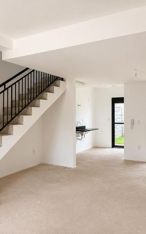 Casa de condomínio à venda com 89m², 2 quartos e 2 vagas Casa de condomínio à venda com 89m², 2 quartos e 2 vagasSala