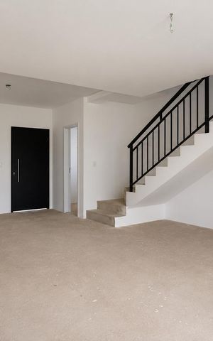 Casa de condomínio à venda com 89m², 2 quartos e 2 vagas Casa de condomínio à venda com 89m², 2 quartos e 2 vagasSala