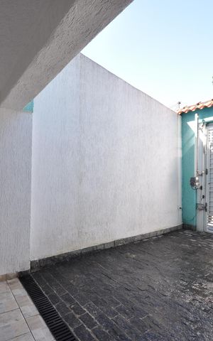 Casa à venda com 142m², 3 quartos e 3 vagasGaragem