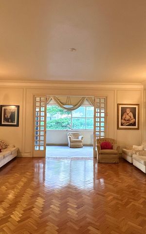 Apartamento para alugar com 403m², 4 quartos e 1 vaga