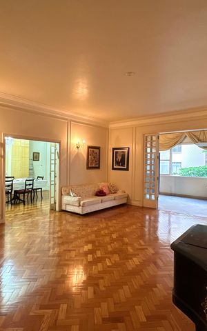 Apartamento para alugar com 403m², 4 quartos e 1 vaga
