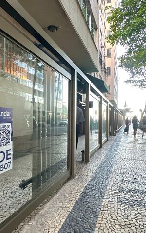 Apartamento para alugar com 403m², 4 quartos e 1 vaga