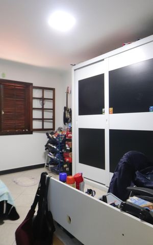 Casa à venda com 196m², 3 quartos e 2 vagasQuarto 2