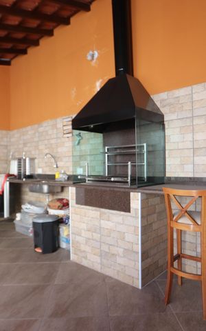 Casa à venda com 196m², 3 quartos e 2 vagasÁrea Gourmet