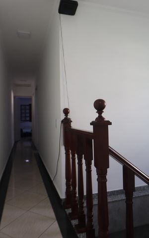 Casa à venda com 196m², 3 quartos e 2 vagasCorredor