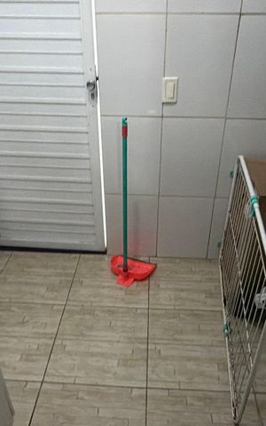 Casa para alugar com 80m², 2 quartos e 1 vaga Casa para alugar com 80m², 2 quartos e 1 vagaVaranda
