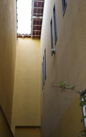 Casa à venda com 125m², 3 quartos e 2 vagasCorredor externo