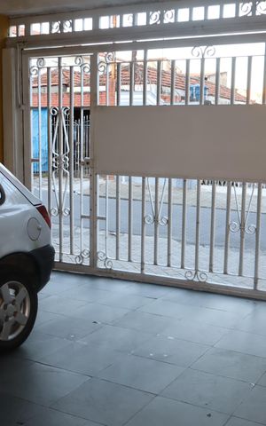 Casa à venda com 125m², 3 quartos e 2 vagasGaragem