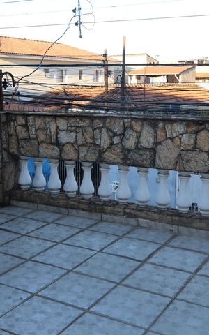Casa à venda com 125m², 3 quartos e 2 vagasVaranda