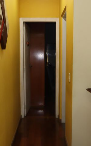 Casa à venda com 125m², 3 quartos e 2 vagasCorredor