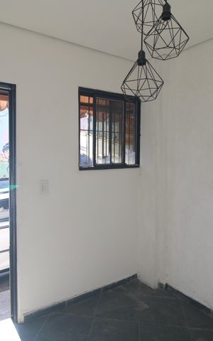 Casa para alugar com 30m², 1 quarto e sem vagaSala
