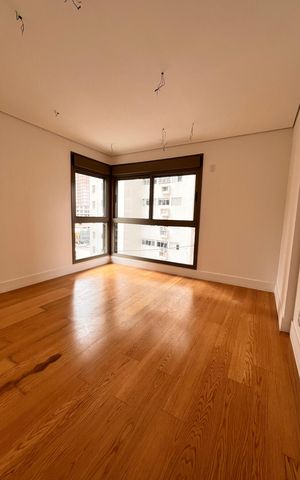 Apartamento à venda com 156m², 3 quartos e 3 vagas Apartamento à venda com 156m², 3 quartos e 3 vagasQuarto