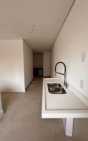 Apartamento à venda com 156m², 3 quartos e 3 vagas Apartamento à venda com 156m², 3 quartos e 3 vagasCozinha