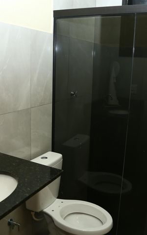 Casa à venda com 210m², 5 quartos e 4 vagasBanheiro - andar inferior