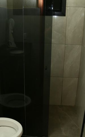 Casa à venda com 210m², 5 quartos e 4 vagasBanheiro - andar inferior