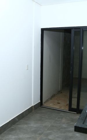 Casa à venda com 210m², 5 quartos e 4 vagasSala/Cozinha 