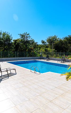 Casa de condomínio à venda com 189m², 3 quartos e 2 vagas