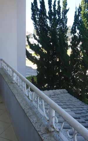 Casa de condomínio para alugar com 455m², 4 quartos e 6 vagasSacada