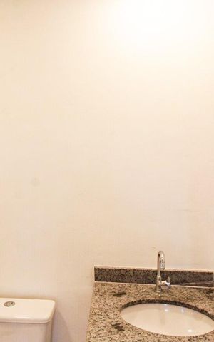 Apartamento para alugar com 42m², 2 quartos e sem vaga Apartamento para alugar com 42m², 2 quartos e sem vagaBanheiro