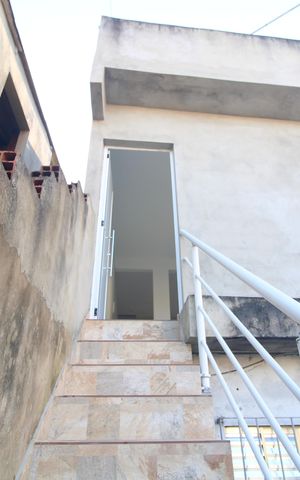 Casa para alugar com 50m², 1 quarto e sem vagaEntrada