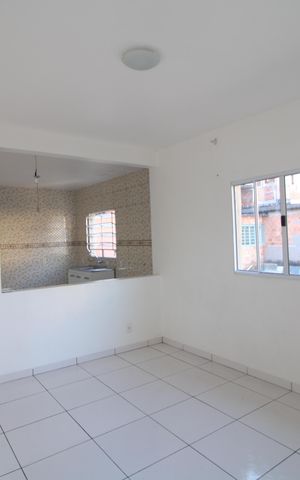 Casa para alugar com 50m², 1 quarto e sem vagaSala
