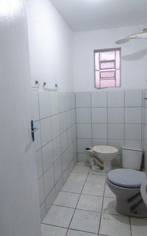 Casa para alugar com 124m², 2 quartos e 1 vaga Casa para alugar com 124m², 2 quartos e 1 vagaBanheiro
