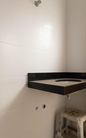 Casa à venda com 280m², 4 quartos e 6 vagas Casa à venda com 280m², 4 quartos e 6 vagasBanheiro 5