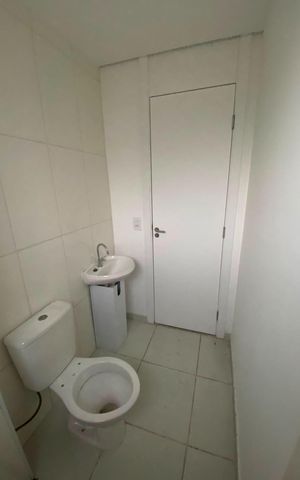 Apartamento à venda com 45m², 2 quartos e sem vaga Apartamento à venda com 45m², 2 quartos e sem vagaBanheiro