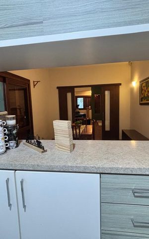 Casa à venda com 200m², 4 quartos e 1 vaga