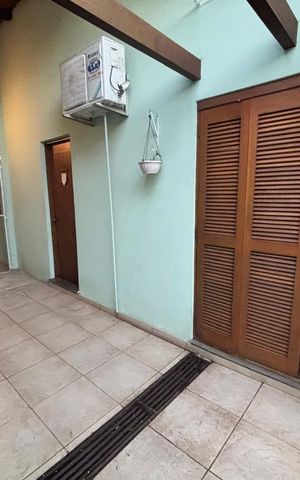 Casa à venda com 200m², 4 quartos e 1 vaga
