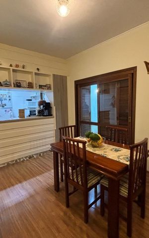 Casa à venda com 200m², 4 quartos e 1 vaga