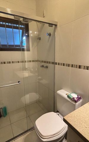 Casa à venda com 200m², 4 quartos e 1 vaga