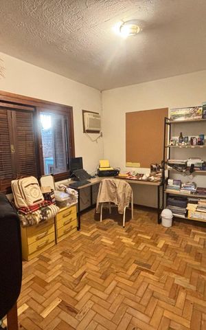 Casa à venda com 200m², 4 quartos e 1 vaga