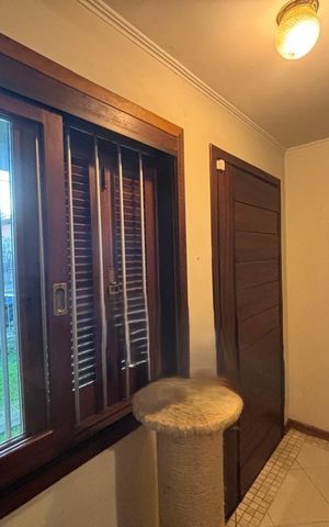 Casa à venda com 200m², 4 quartos e 1 vaga