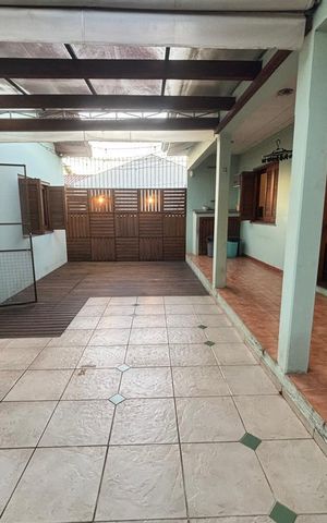 Casa à venda com 200m², 4 quartos e 1 vaga