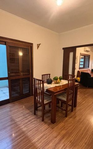 Casa à venda com 200m², 4 quartos e 1 vaga