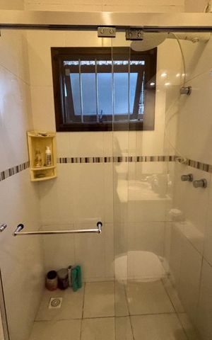 Casa à venda com 200m², 4 quartos e 1 vaga