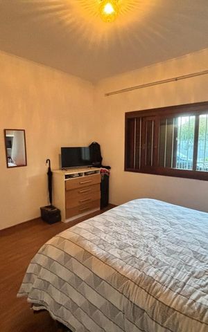 Casa à venda com 200m², 4 quartos e 1 vaga