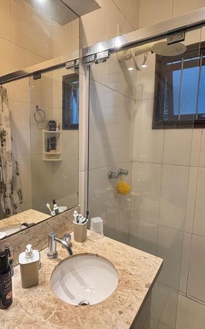 Casa à venda com 200m², 4 quartos e 1 vaga