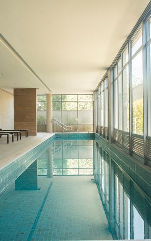 Apartamento à venda com 134m², 3 quartos e 2 vagasÁrea comum - Piscina coberta
