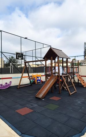 Apartamento para alugar com 203m², 4 quartos e 4 vagas Apartamento para alugar com 203m², 4 quartos e 4 vagasÁrea comum - Playground