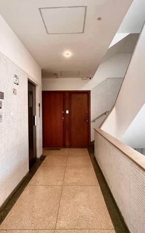 Apartamento à venda com 68m², 1 quarto e sem vaga Apartamento à venda com 68m², 1 quarto e sem vagaHall de entrada